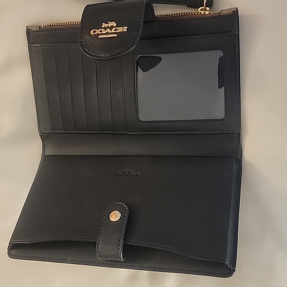 Coach Phone Wallet In Colorblock Signature Canvas - Picture 3 of 6